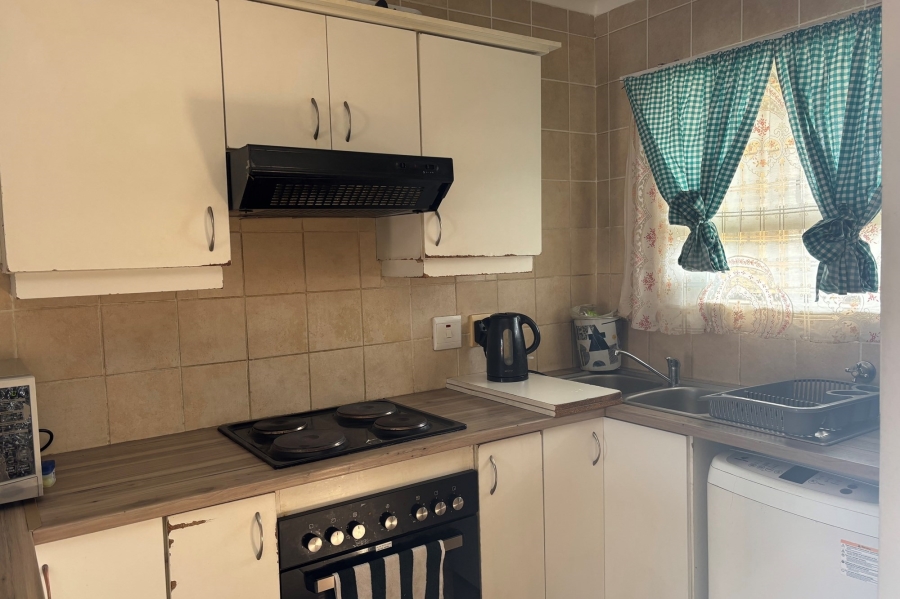 2 Bedroom Property for Sale in Fairview Golf Estate Western Cape